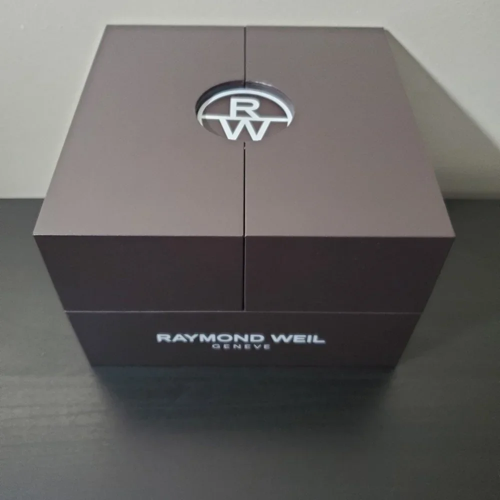 Watch Man Raymond Weil Tradition 5576-ST-00307 Leather/Black - Picture 5 of 7